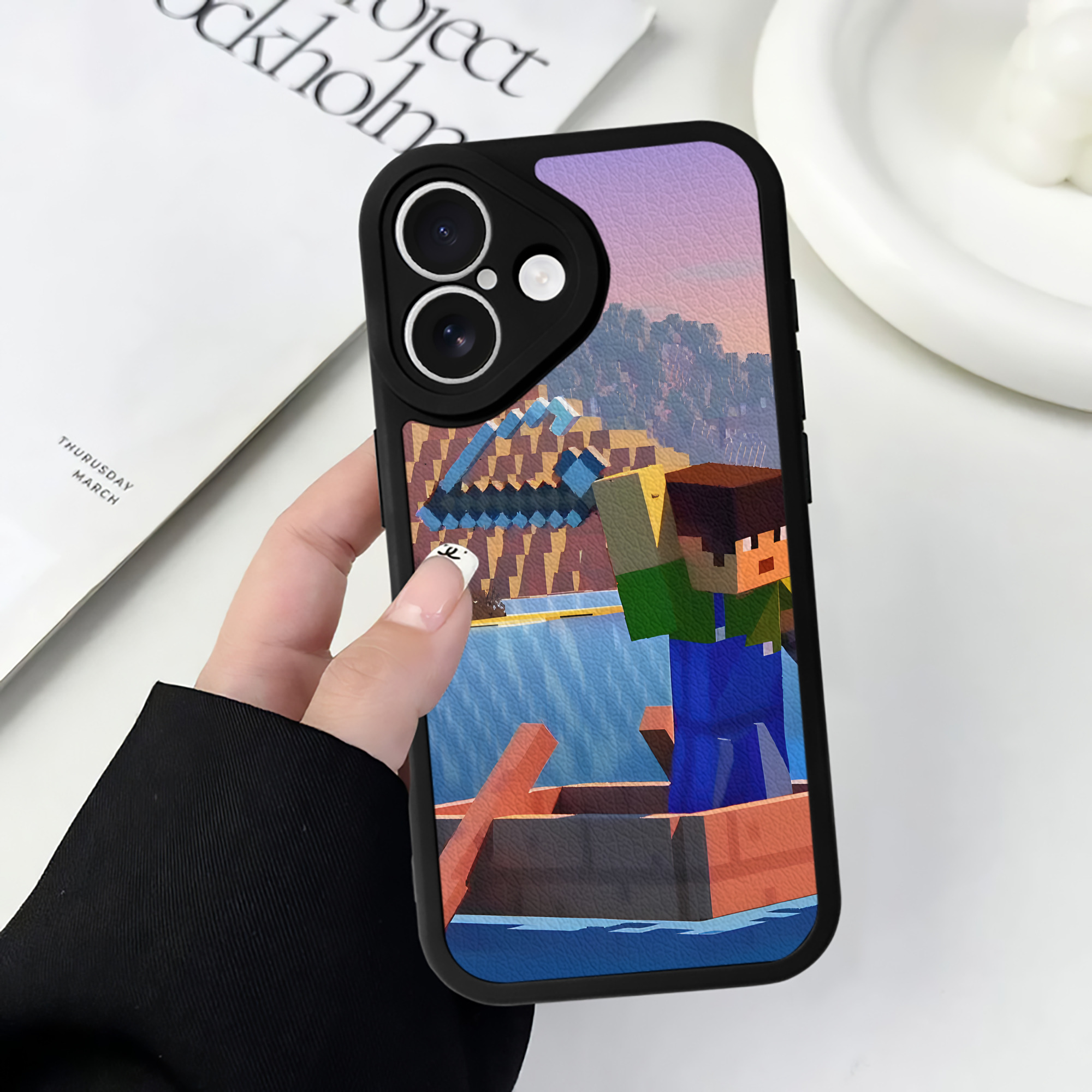（画像用） マインクラフト ブロックの世界 Minecraft MC Block world 【iPhone 16シリーズ対応】シリコンスマホケース（レザー調） 材質：シリコン